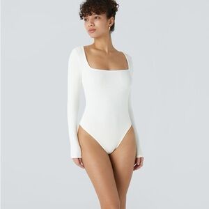 HALARA Ribbed Knit Square Neck Long Sleeve Skinny Casual Bodysuit